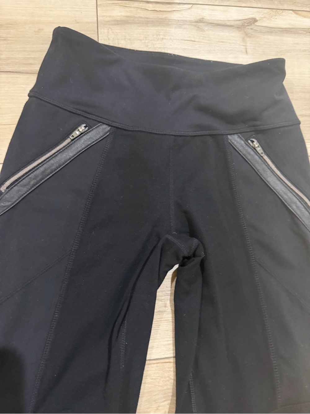 Athleta Ponte Lux Leggings Faux Leather Small - Picture 5 of 7